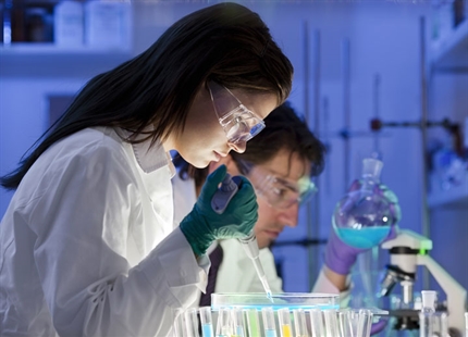 Why Humidify... Cleanrooms & Laboratories Humidification