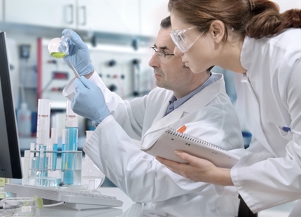 Pharmaceutical manufacturing humidification