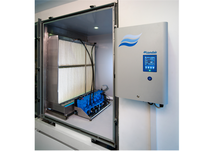 Humidifer for free air cooling systems
