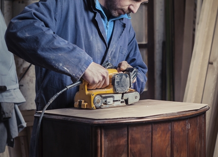Humidity and Wood Furniture: 4 Potential Effects