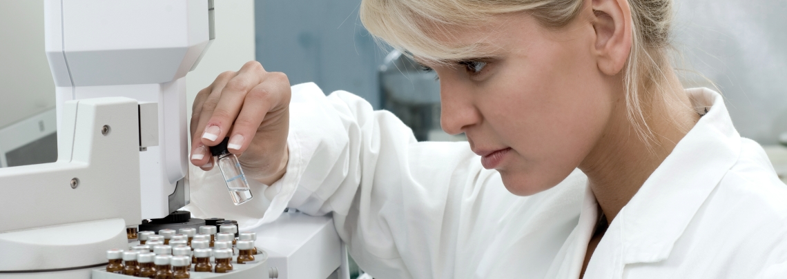 Cleanroom & laboratory humidification